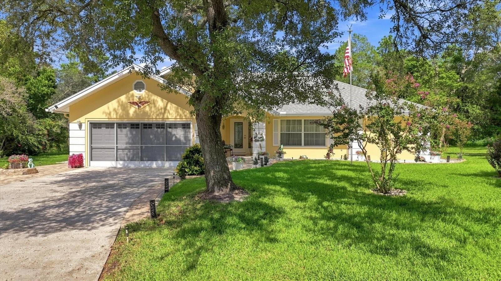 Single Family Residence at 6 DUSTY MILLER CT, HOMOSASSA, photo 40 of 48