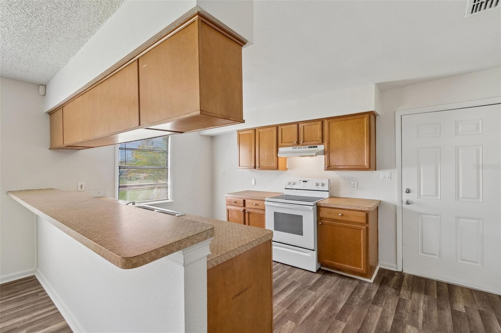 Single Family Residence at 6711 INTERBAY BLVD, TAMPA, photo 7 of 29