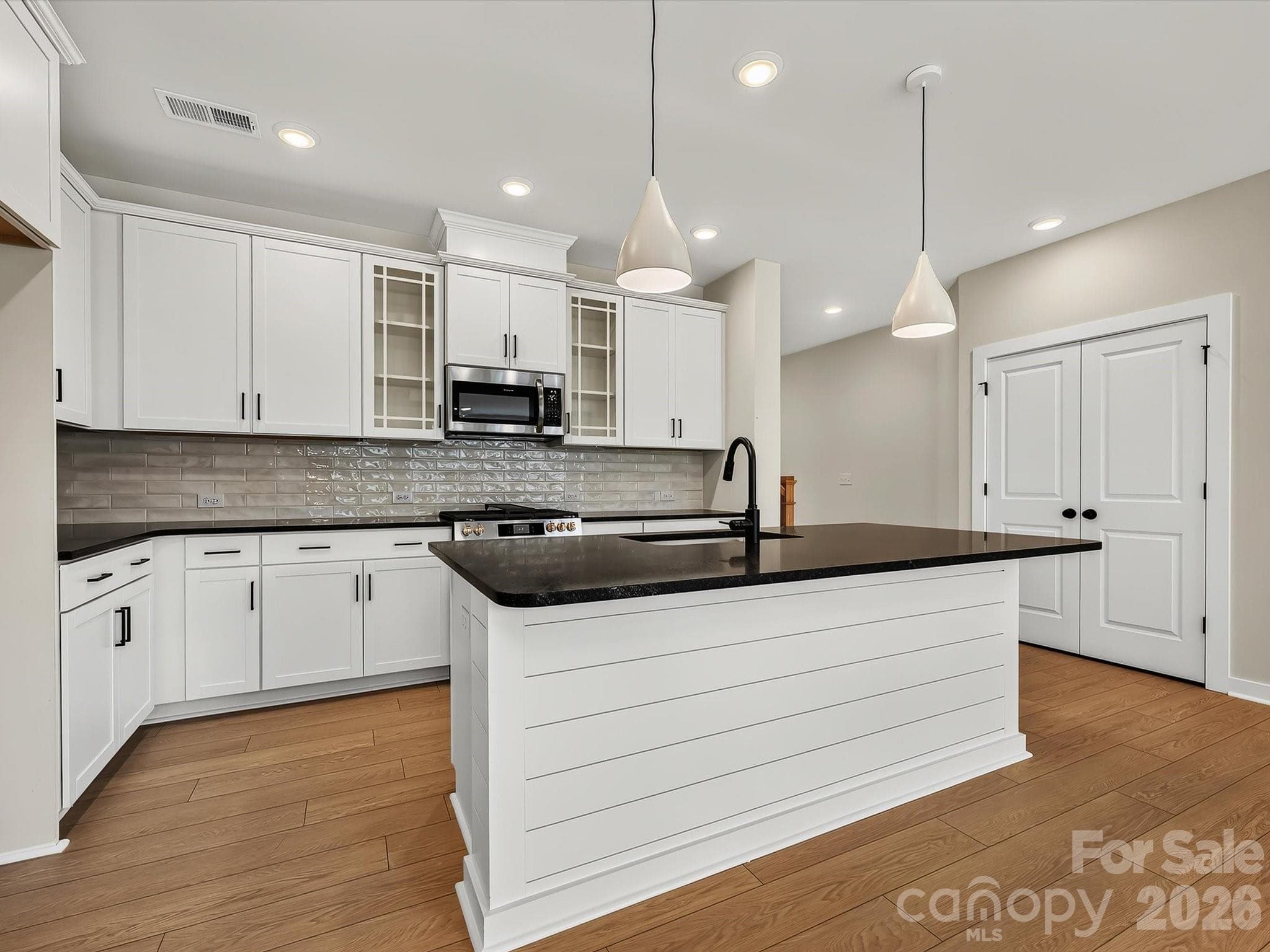 Kitchen - 11411 Prosperity Church Road, Huntersville
