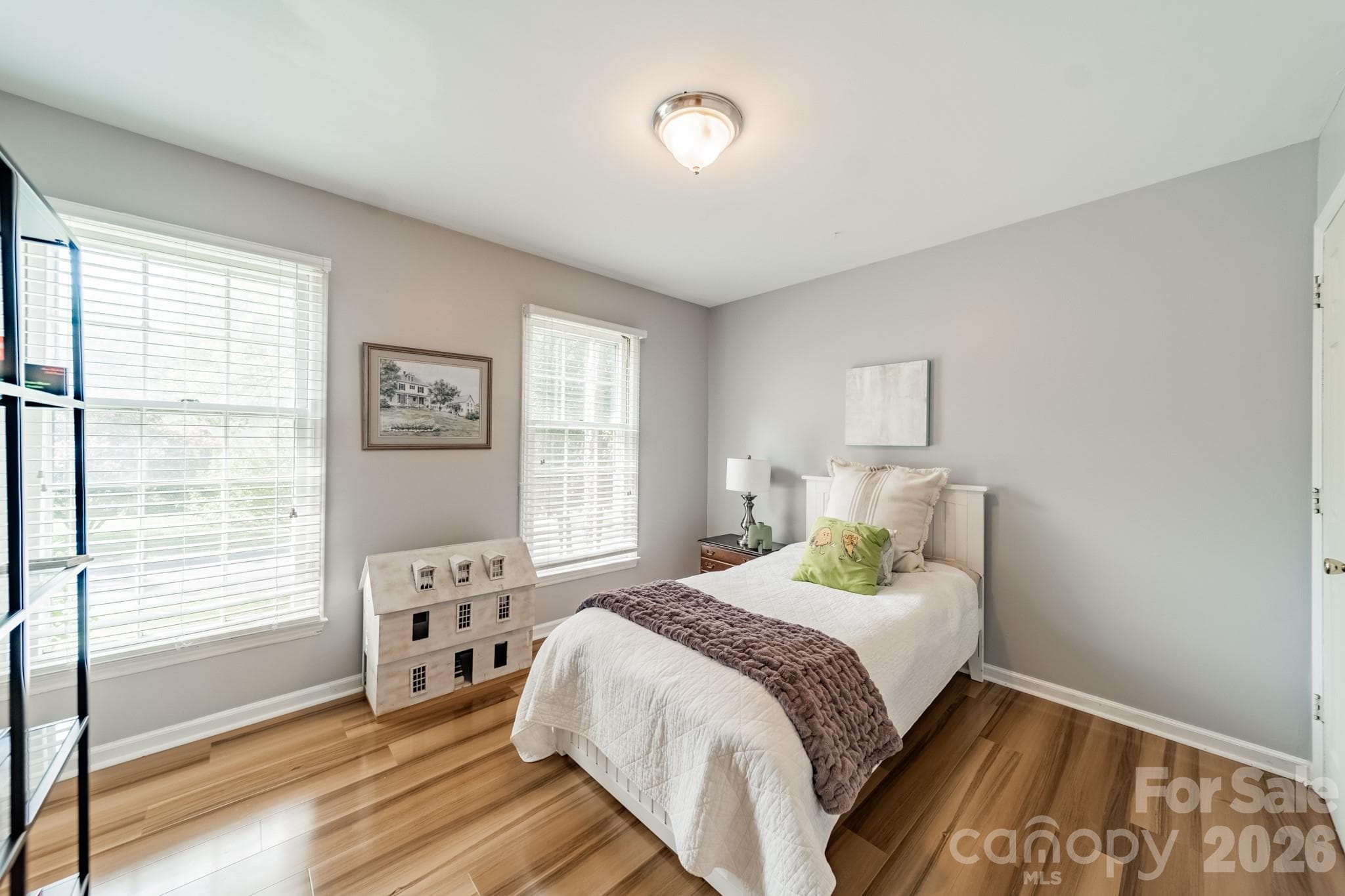 Downstairs Guest Room - 5815 Chapel Creek Court, Charlotte