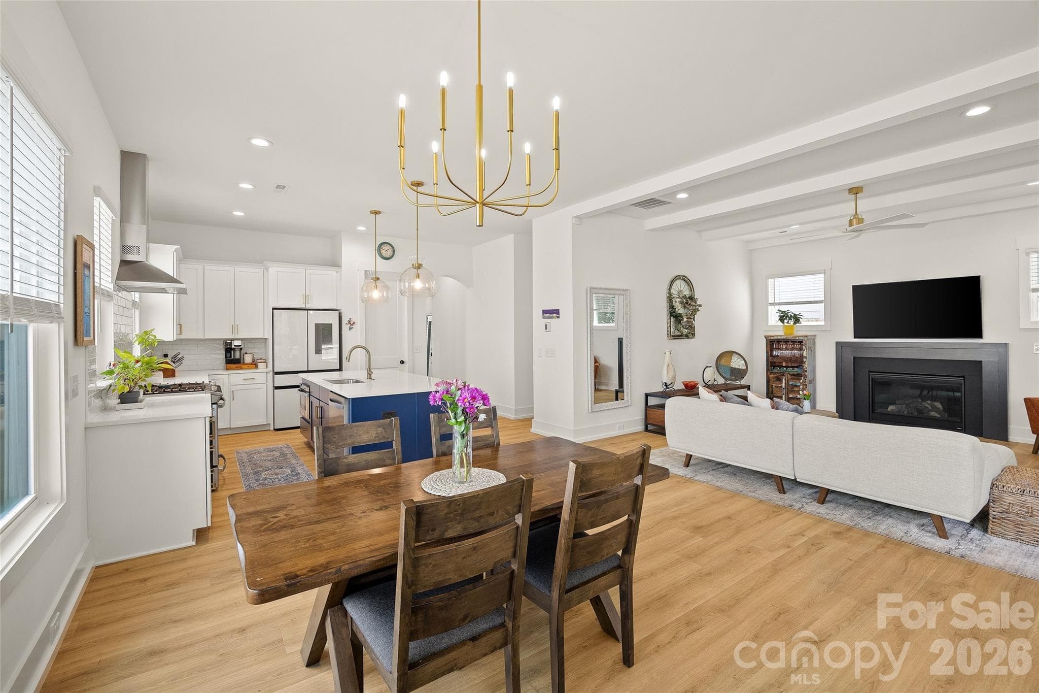 Dining - 812 State Street, Charlotte