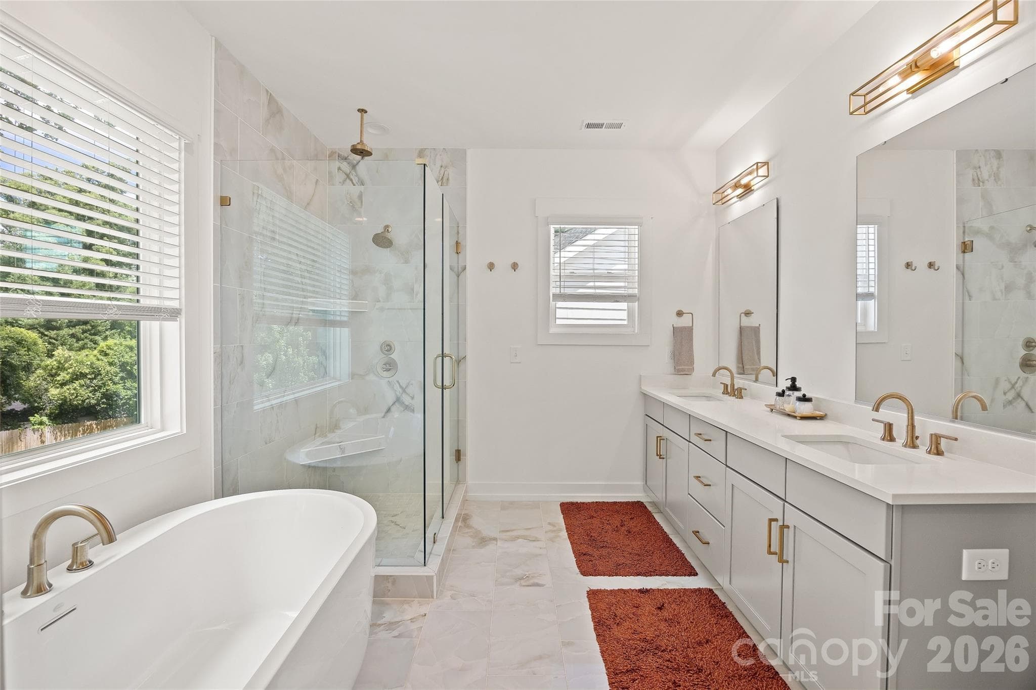 Primary Bathroom - 812 State Street, Charlotte