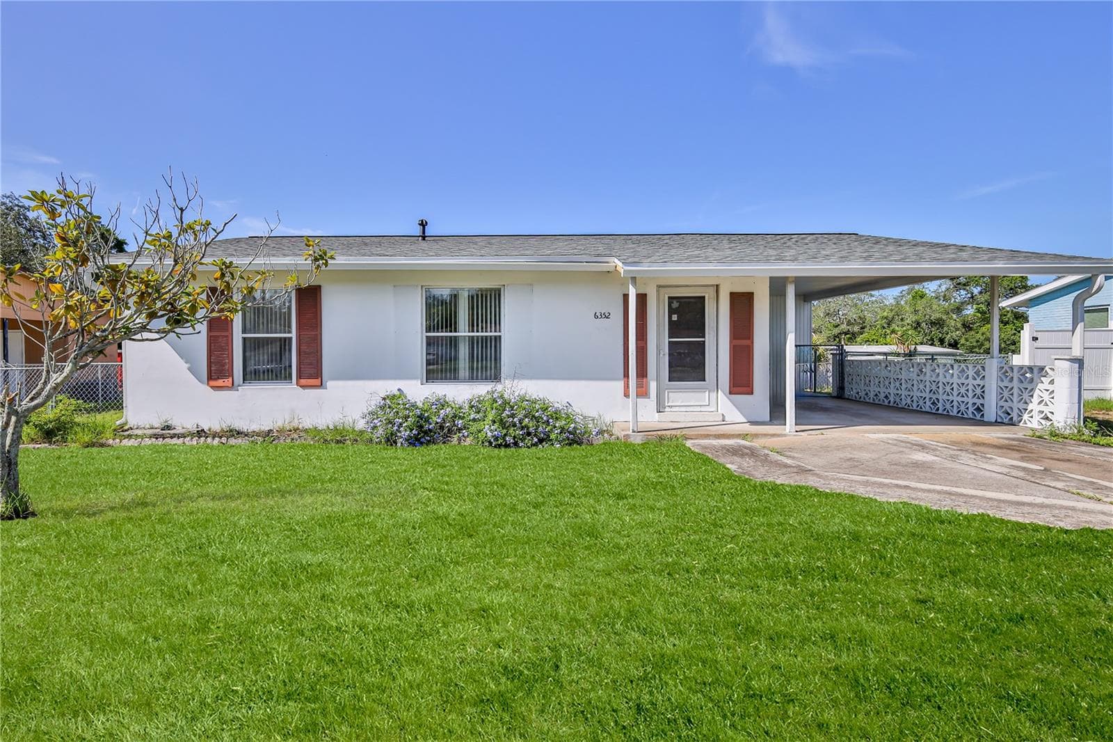 6352 SPRING HILL DR