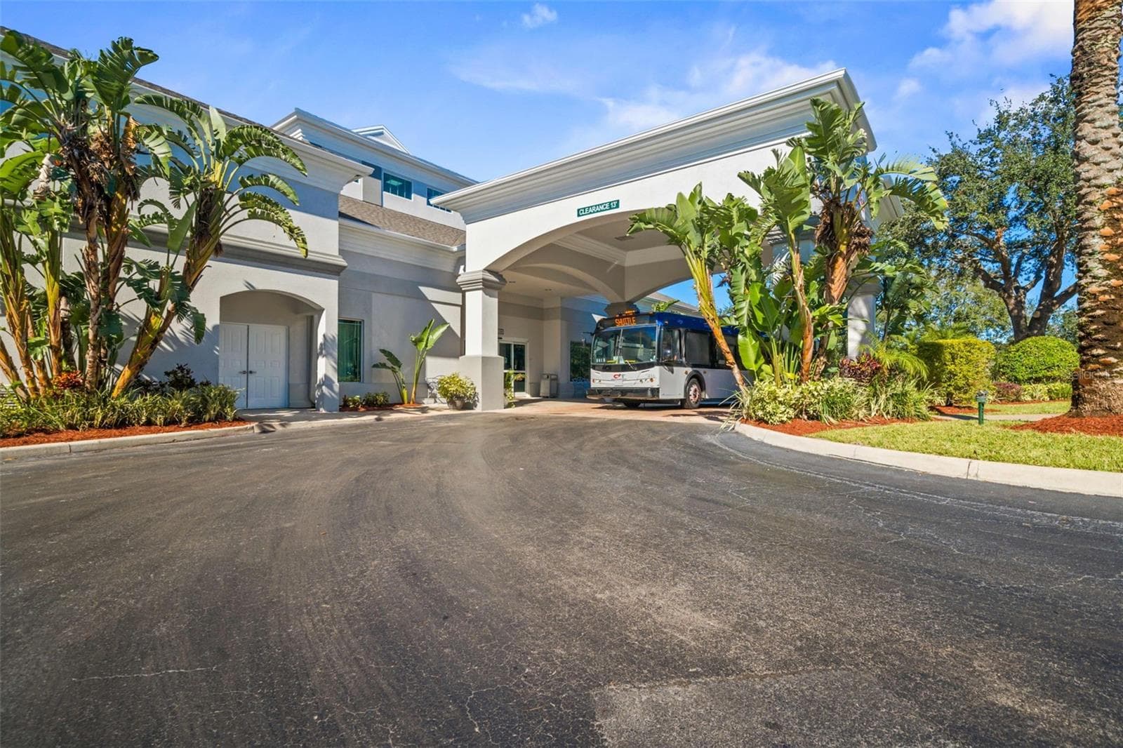 8303 PALM PKWY #404