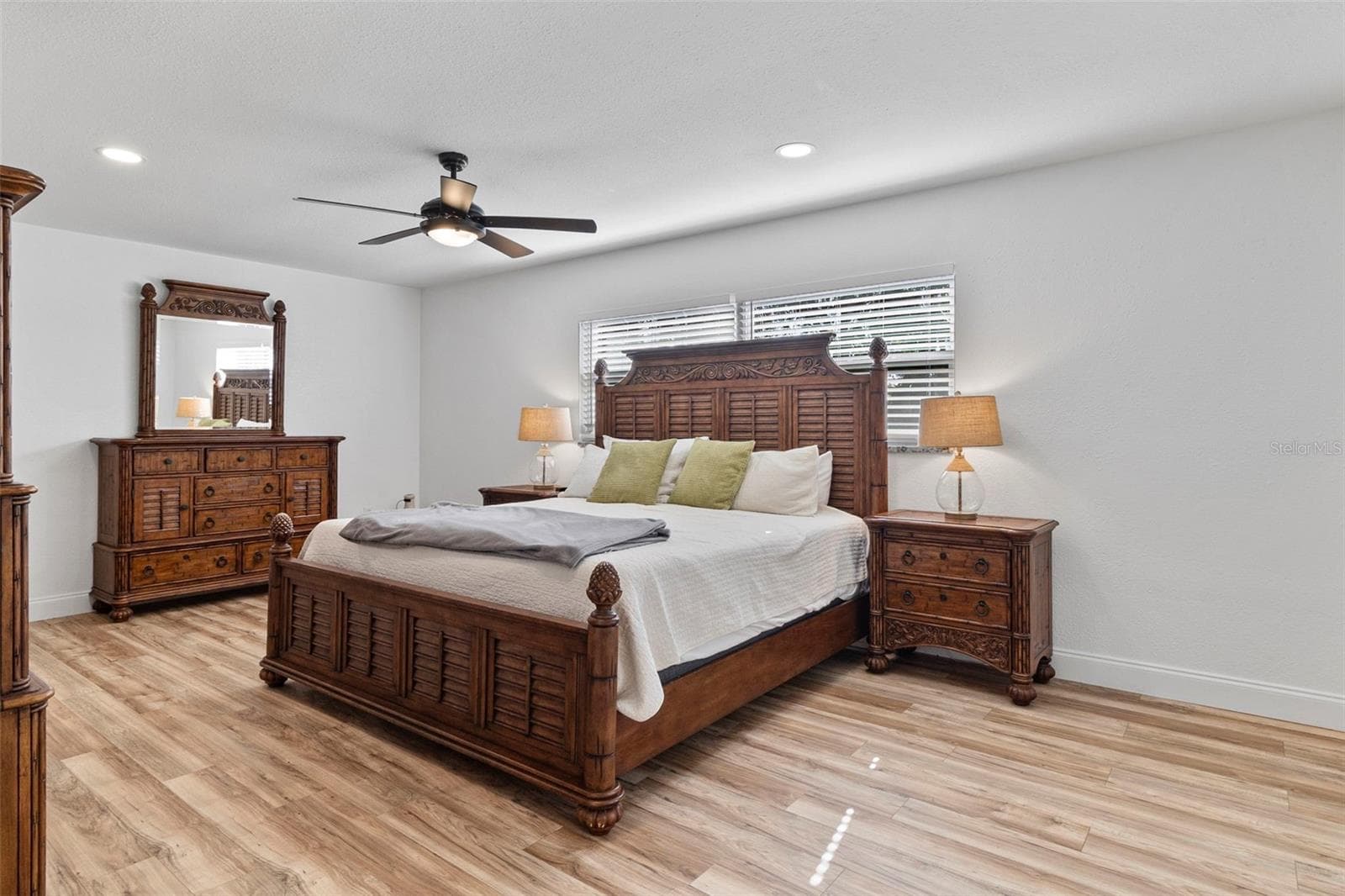 Single Family Residence at 20495 ALBURY DR, PORT CHARLOTTE, photo 4 of 32