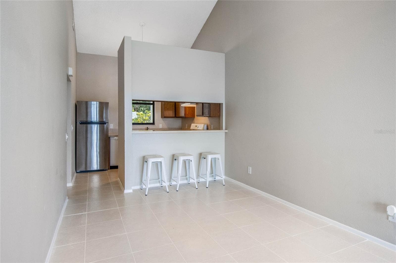 Condominium at 410 LAUREL COVE WAY, WINTER HAVEN, photo 9 of 33