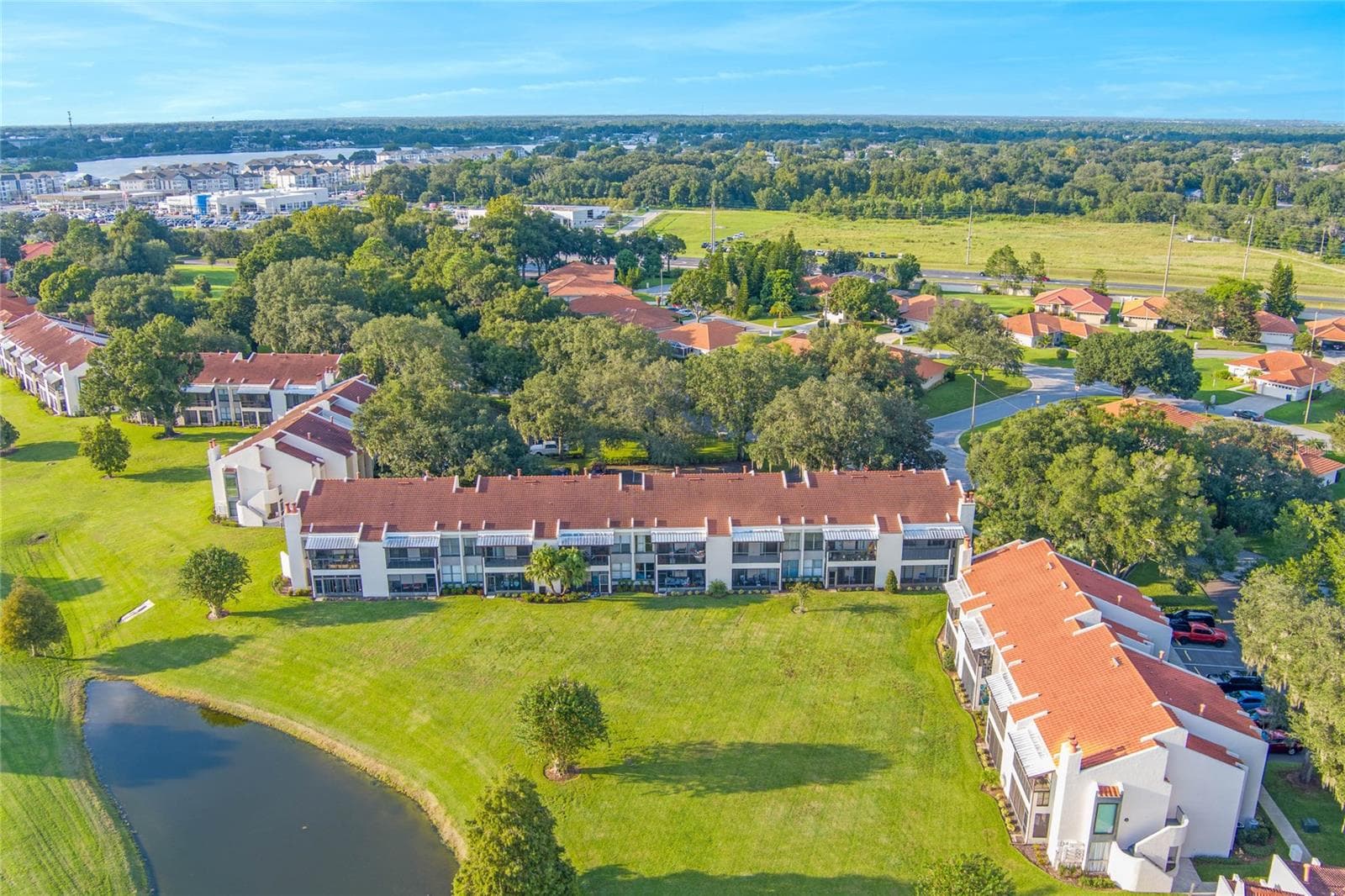 Condominium at 410 LAUREL COVE WAY, WINTER HAVEN, photo 26 of 33