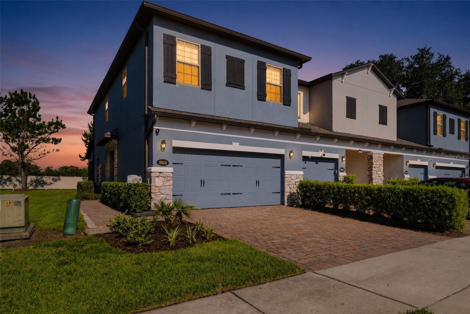 2618 WHITE ISLE LN