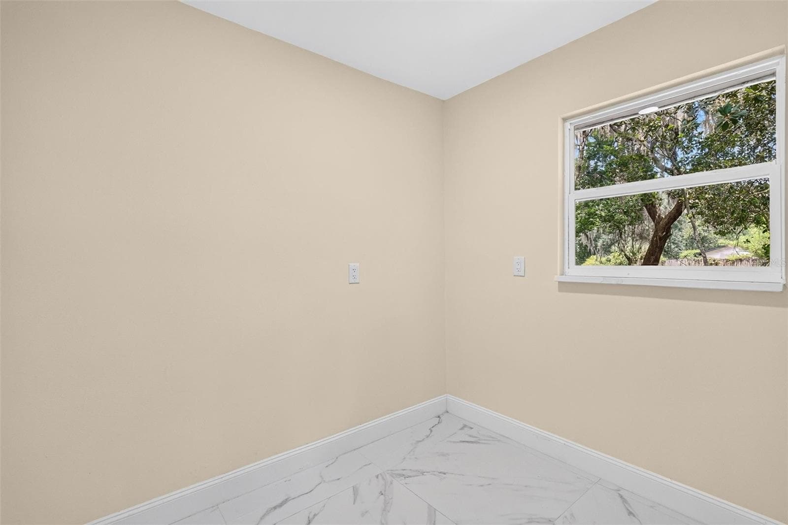 Single Family Residence at 300 SCOTT RD, GENEVA, photo 53 of 89