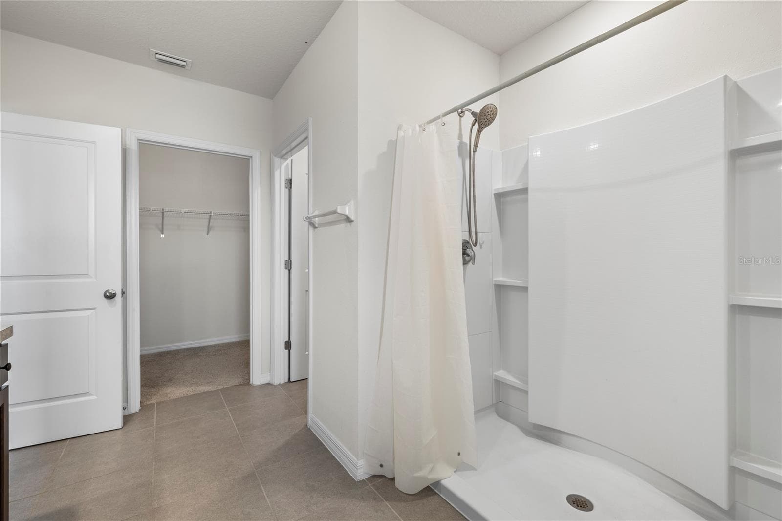 Single Family Residence at 10212 GOLDEN LIGHT CT, RIVERVIEW, photo 39 of 48