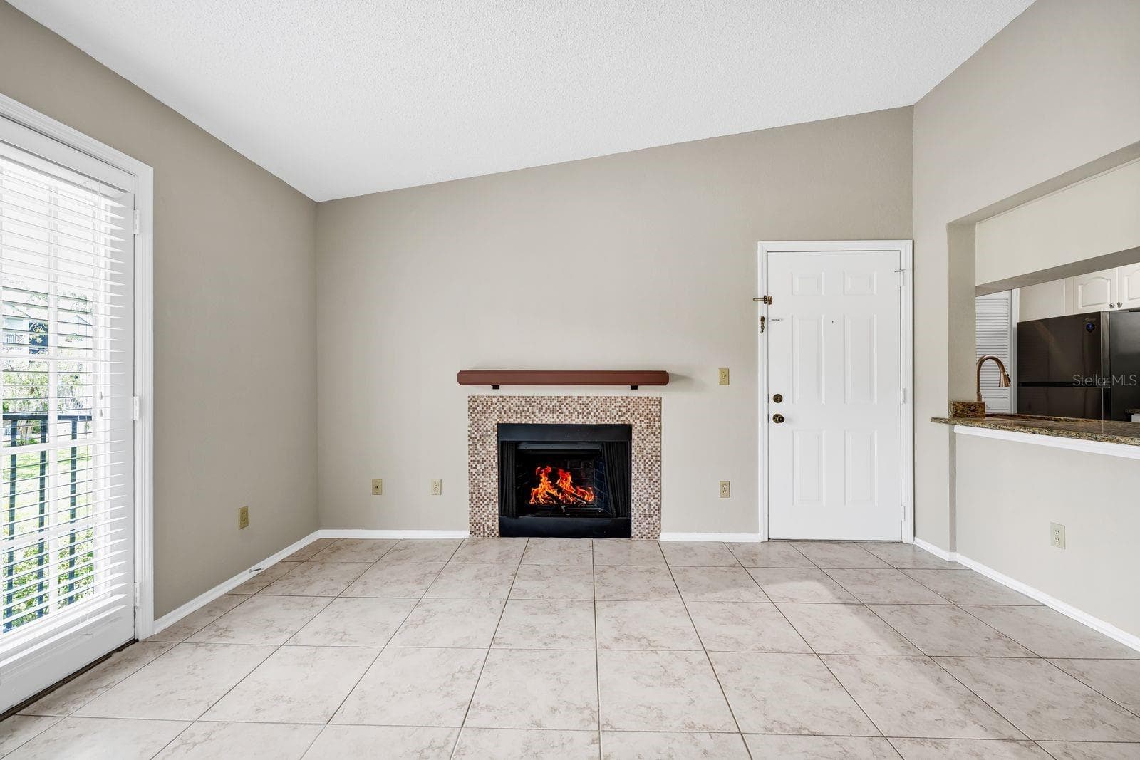 Condominium at 2550 N ALAFAYA TRL #1203, ORLANDO, photo 6 of 25