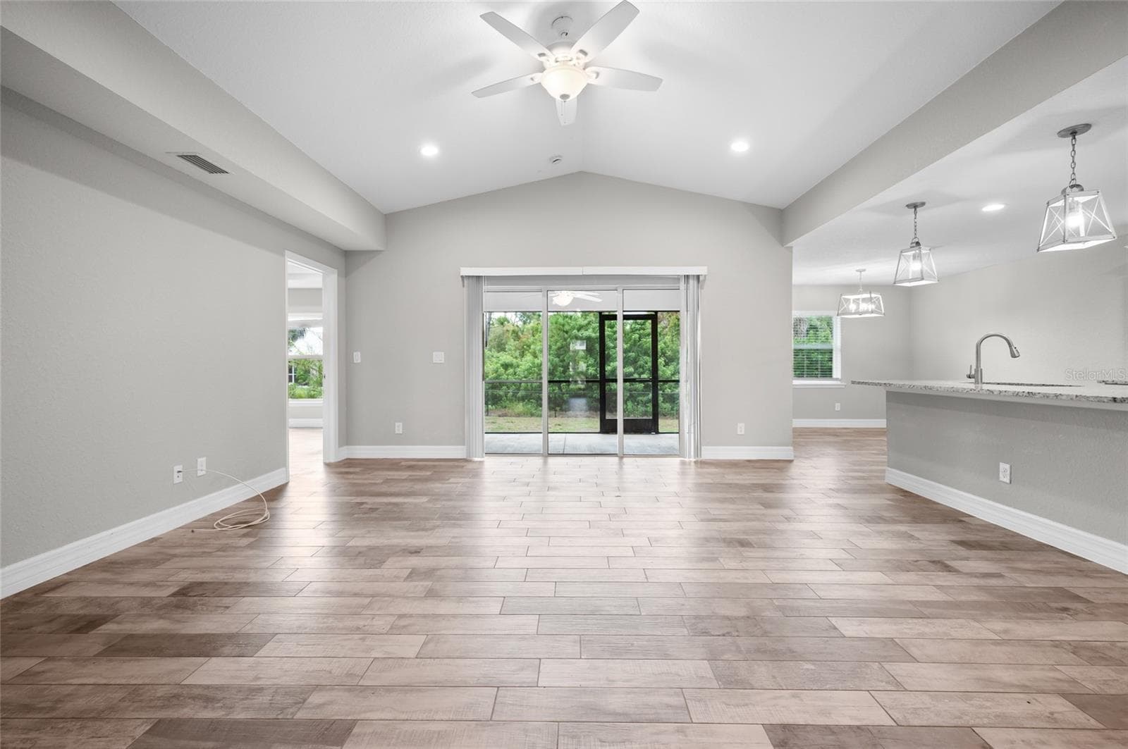 Spacious Living Room - 315 SWEETWATER DR, ROTONDA WEST