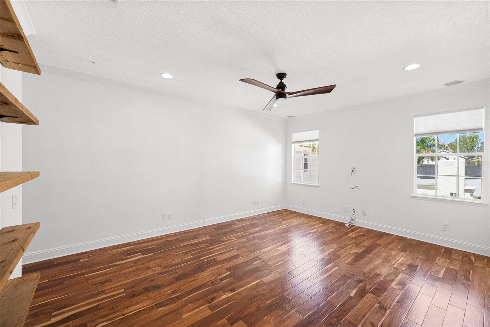 Townhouse at 2605 ESPANA CT, TAMPA, photo 10 of 32