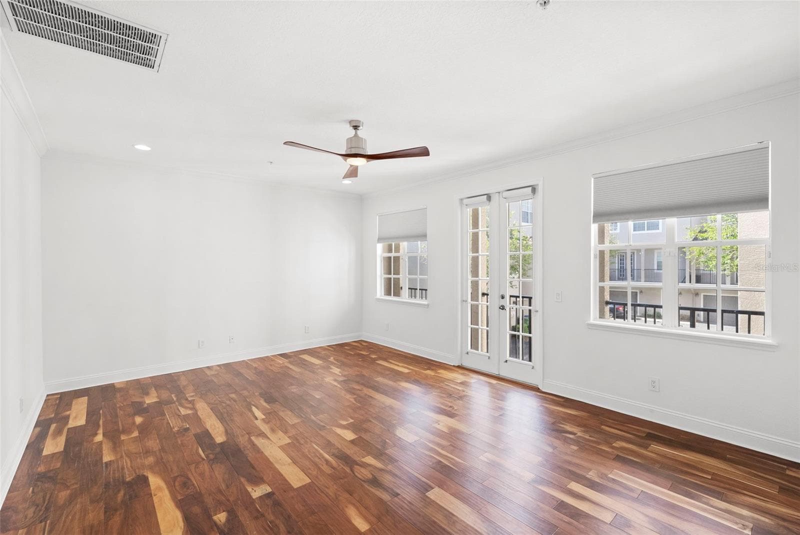 Townhouse at 2605 ESPANA CT, TAMPA, photo 14 of 32