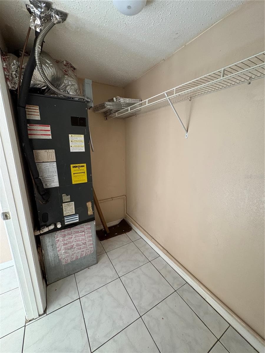 Single Family Residence at 4920 45TH AVE N, ST PETERSBURG, photo 13 of 28