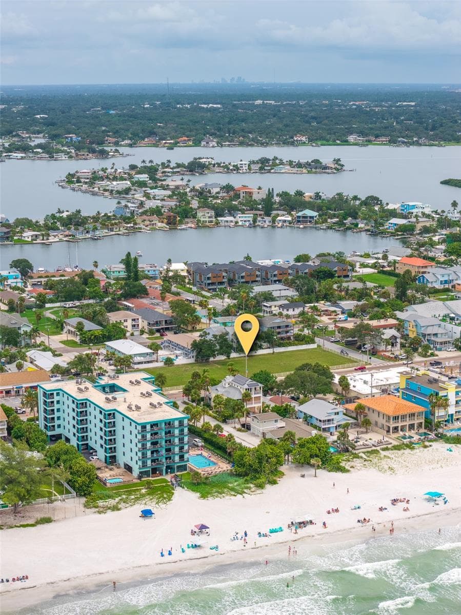 2300 GULF BLVD