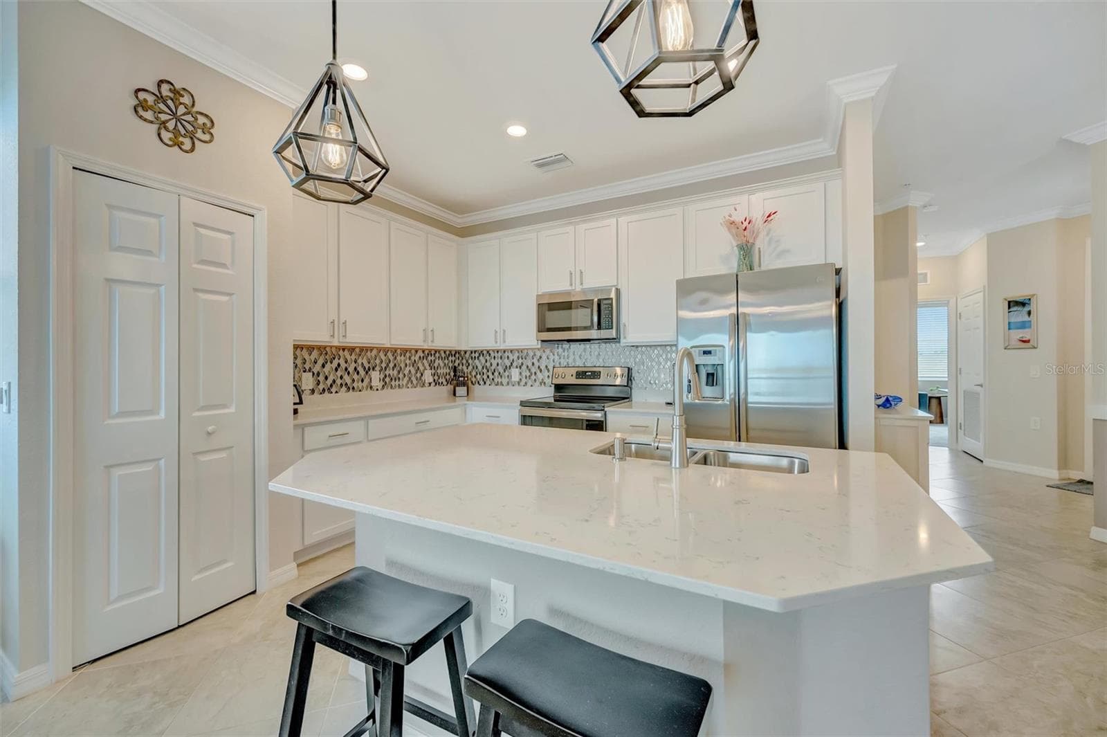 Condominium at 920 TIDEWATER SHORES LOOP #308, BRADENTON, photo 12 of 73