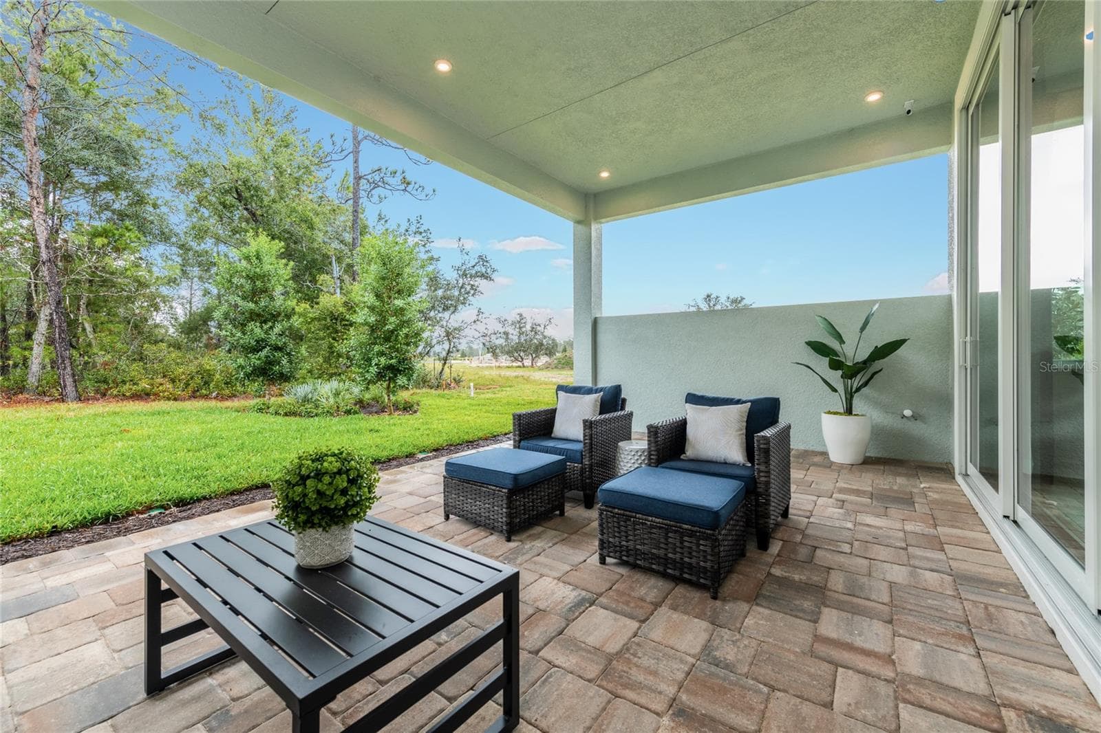 Lanai - 1631 LAKE RESERVE DR, DELAND