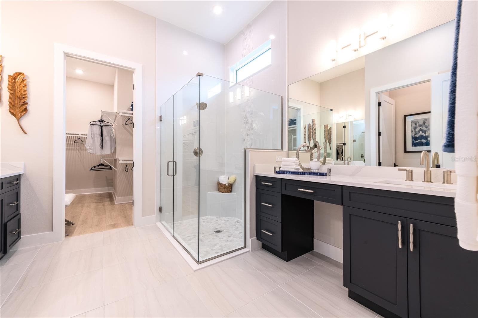 Owner's Bath - 1631 LAKE RESERVE DR, DELAND