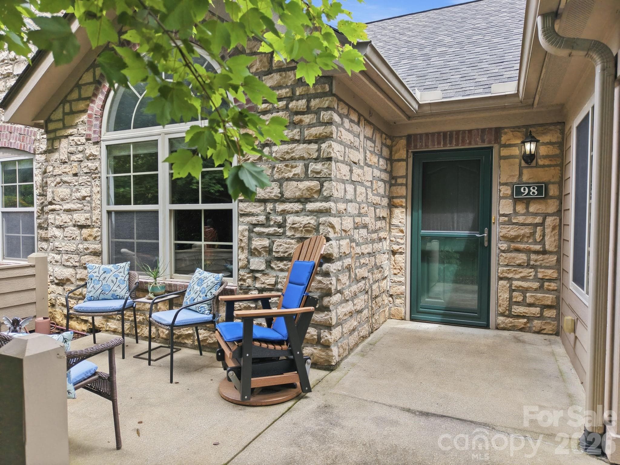 Townhouse at 98 Mountain Meadow Circle, Weaverville, photo 22 of 36