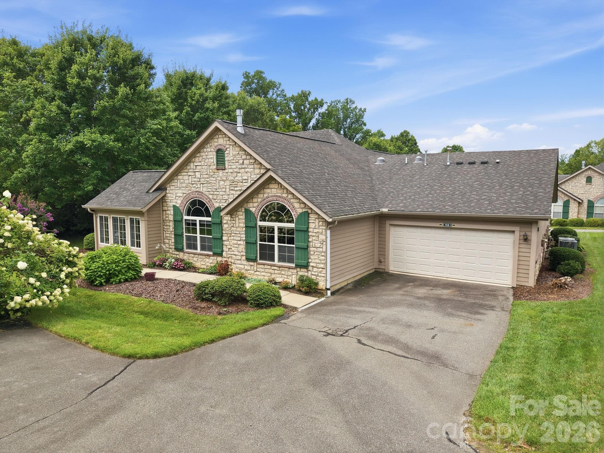 Townhouse at 98 Mountain Meadow Circle, Weaverville, photo 32 of 36