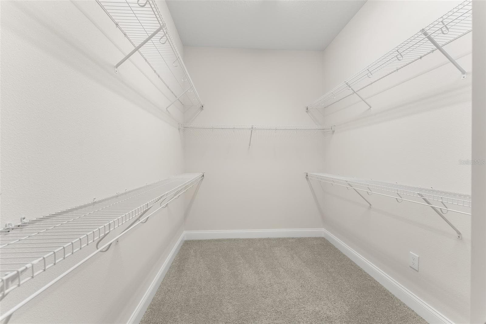 Single Family Residence at 13550 MCMILLAN DR, ORLANDO, photo 42 of 73