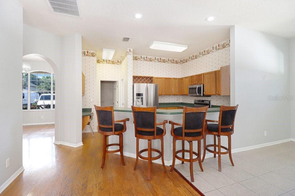 Single Family Residence at 3029 MINUTEMAN LN, BRANDON, photo 19 of 50
