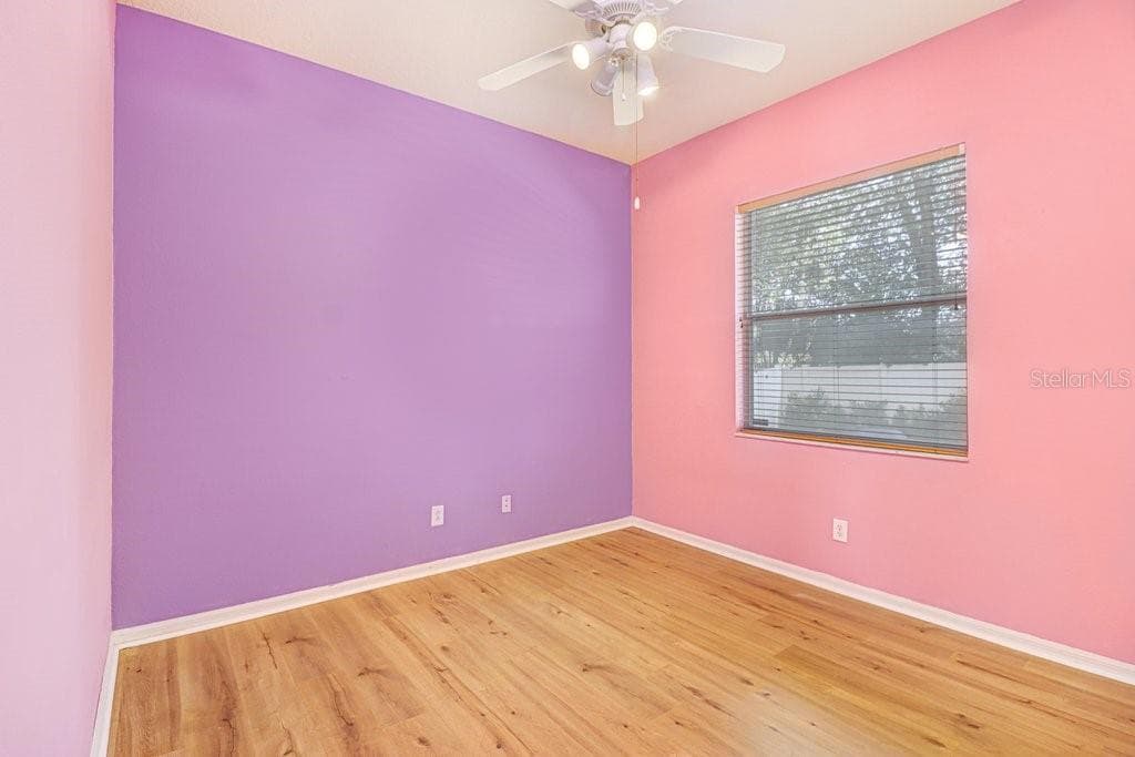 Single Family Residence at 3029 MINUTEMAN LN, BRANDON, photo 36 of 50