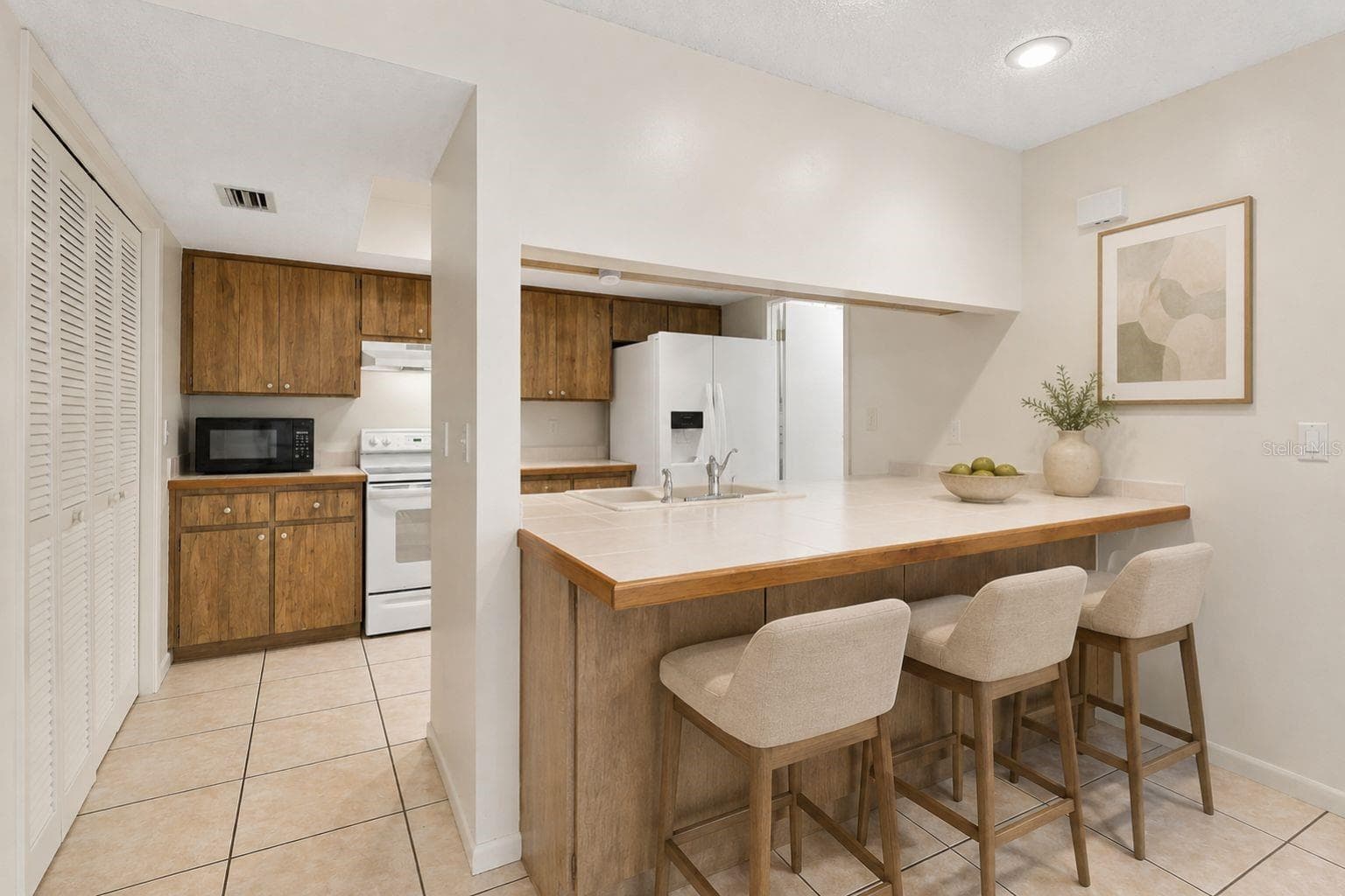 Single Family Residence at 83 GOLFVIEW DR, HOMOSASSA, photo 9 of 45