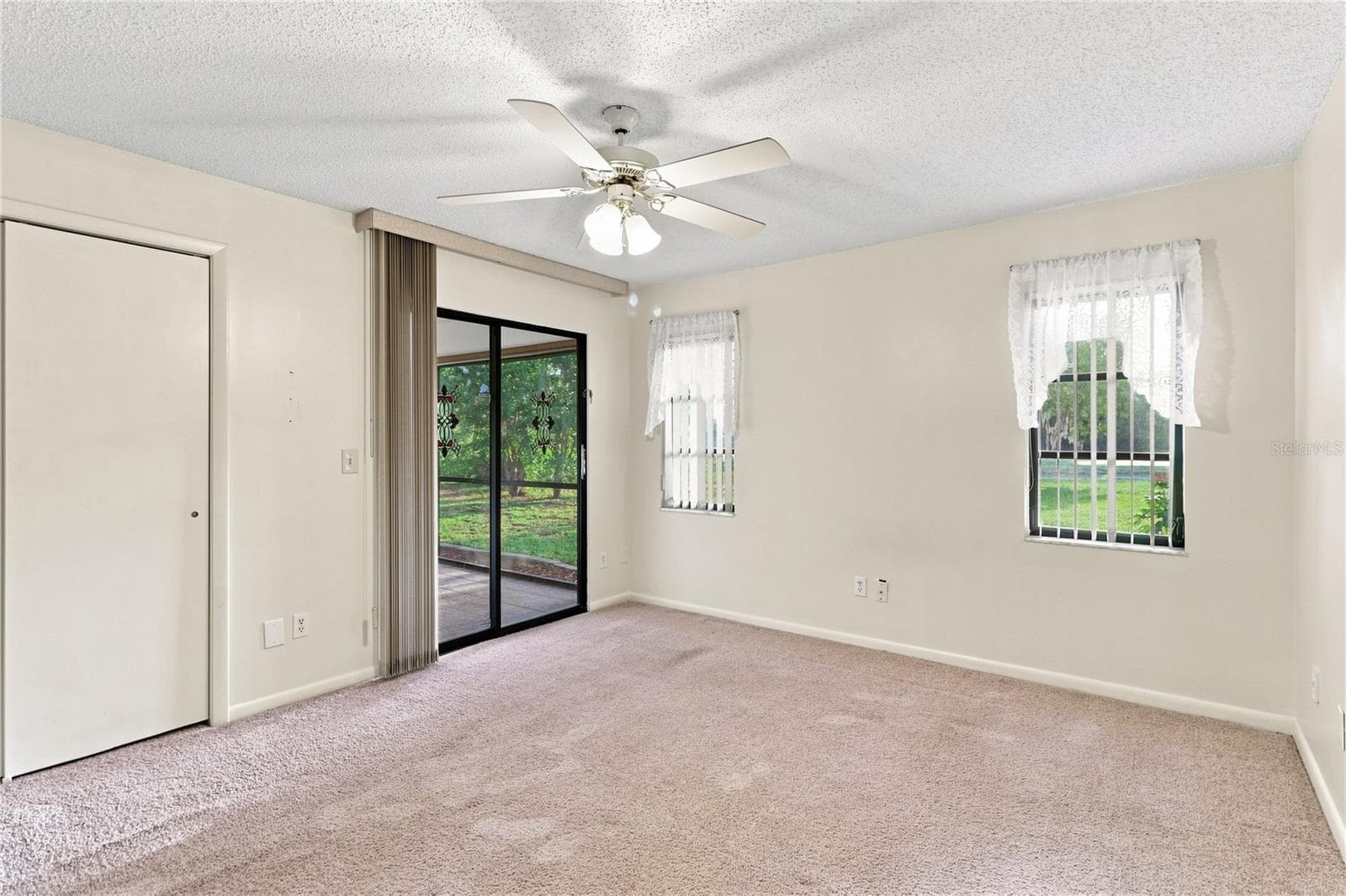 Single Family Residence at 83 GOLFVIEW DR, HOMOSASSA, photo 21 of 45