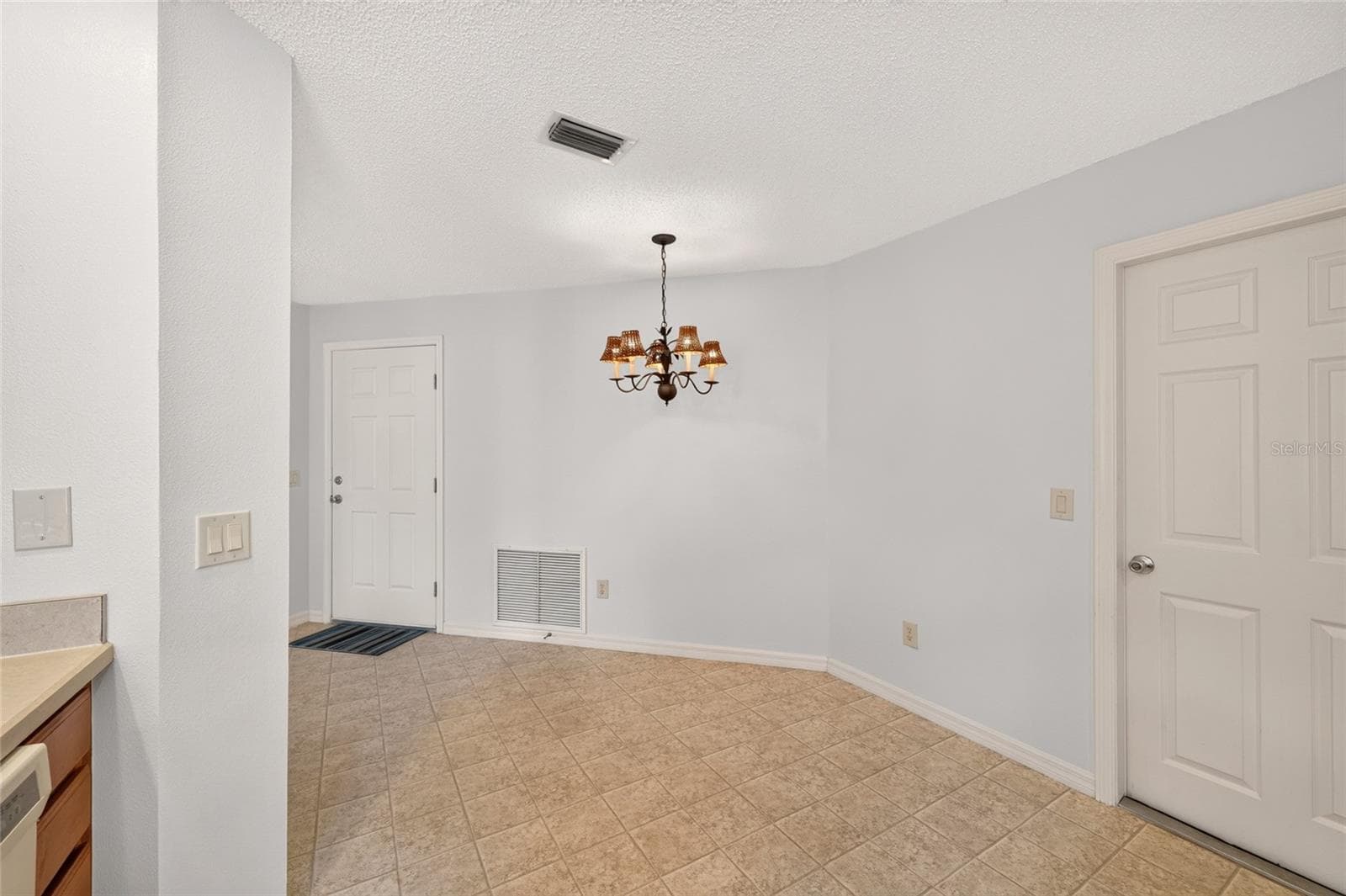 Eat in kitchen area - 1049 JACKSON ST, THE VILLAGES
