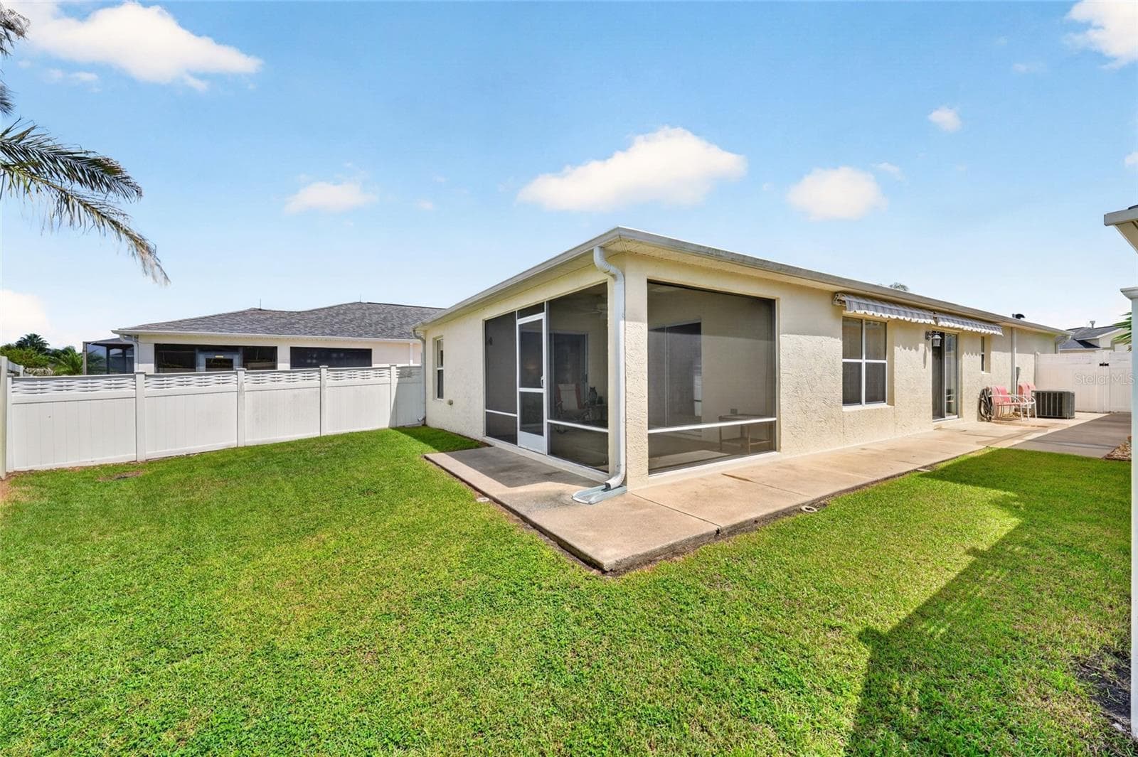 Backyard-ready to make your own oasis - 1049 JACKSON ST, THE VILLAGES
