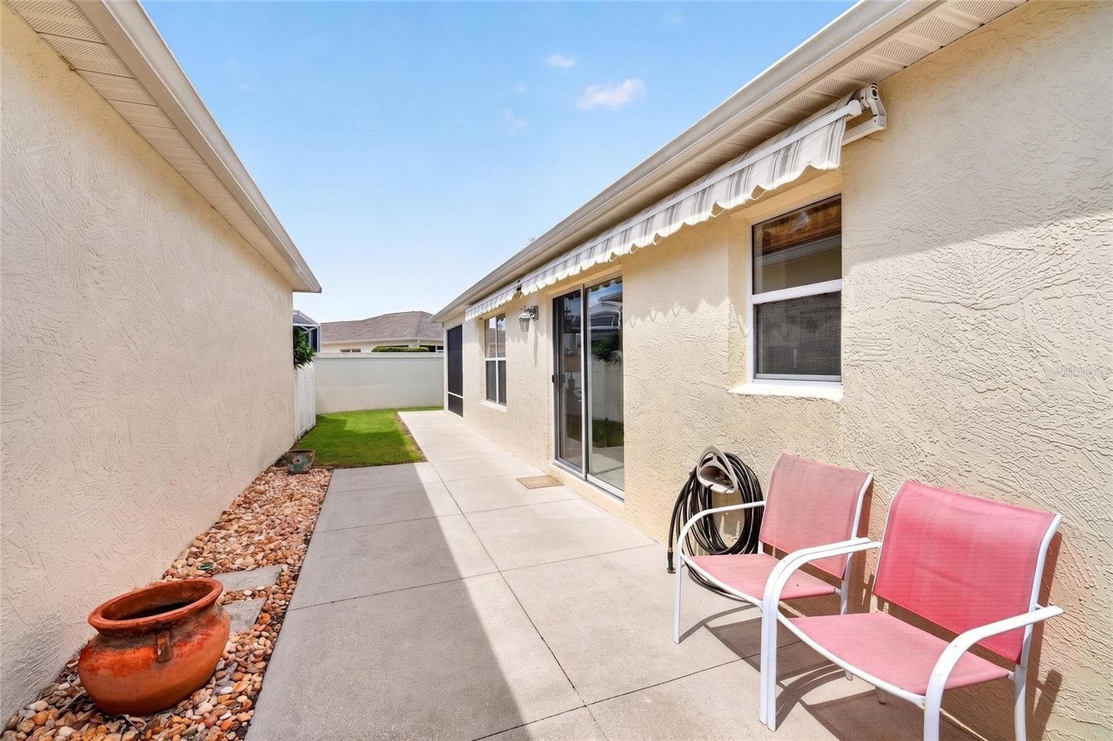 Space for outdoor seating or grilling area - 1049 JACKSON ST, THE VILLAGES