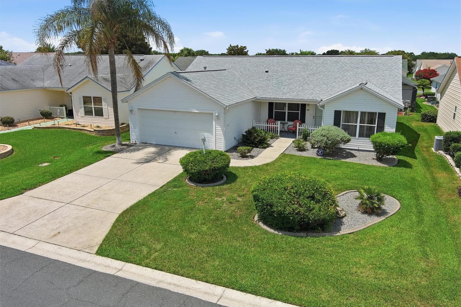 3425 CARBONDALE CT