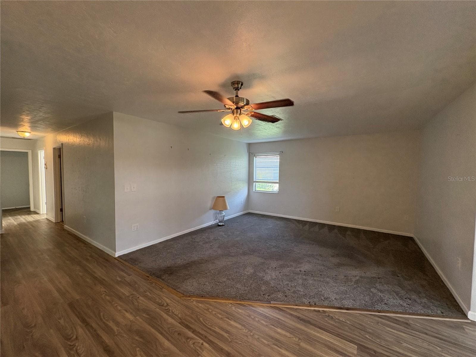Living Room / Foyer - 3276 BRUNSWICK LN #705, SARASOTA