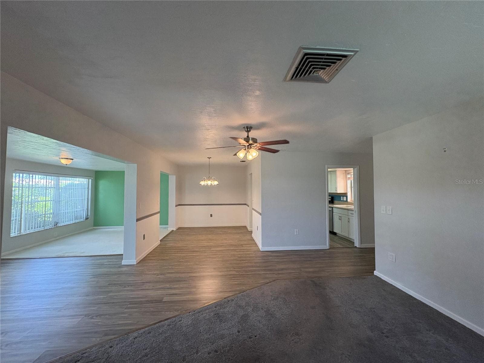 View - Living Room / Dining Room / Kitchen / Florida Roomi - 3276 BRUNSWICK LN #705, SARASOTA