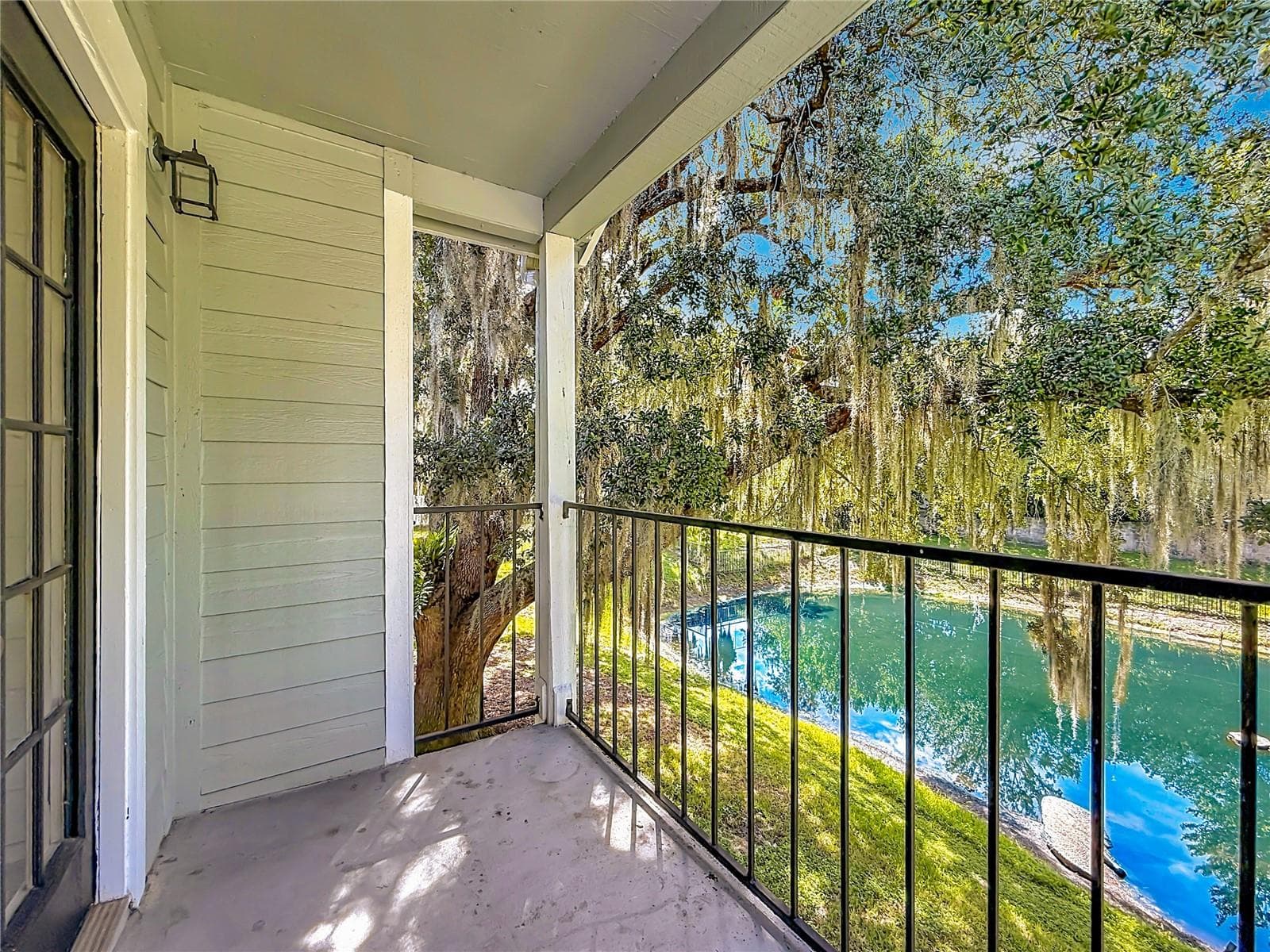 Balcony with Water View - 2550 N ALAFAYA TRL #12205, ORLANDO