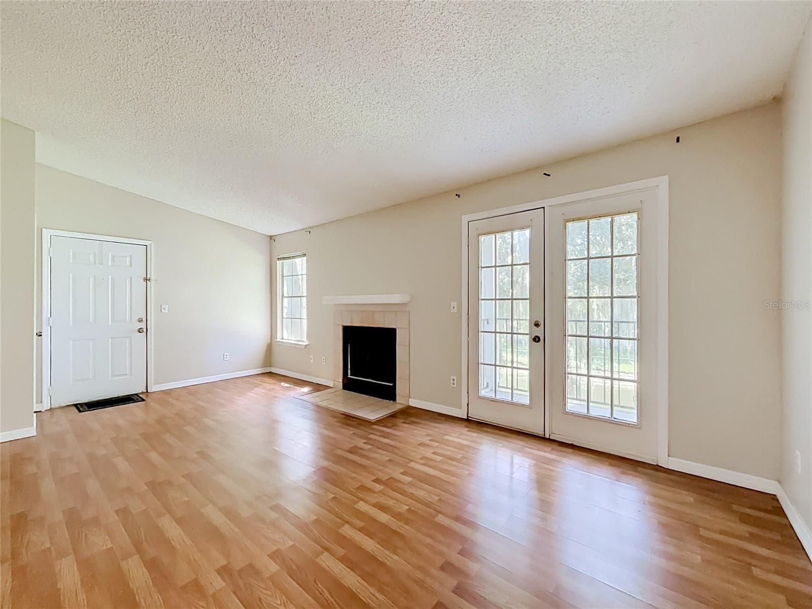 Living Room - 2550 N ALAFAYA TRL #12205, ORLANDO