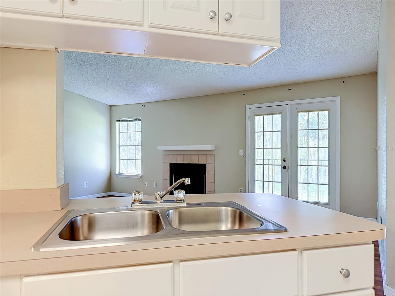 Kitchen - 2550 N ALAFAYA TRL #12205, ORLANDO