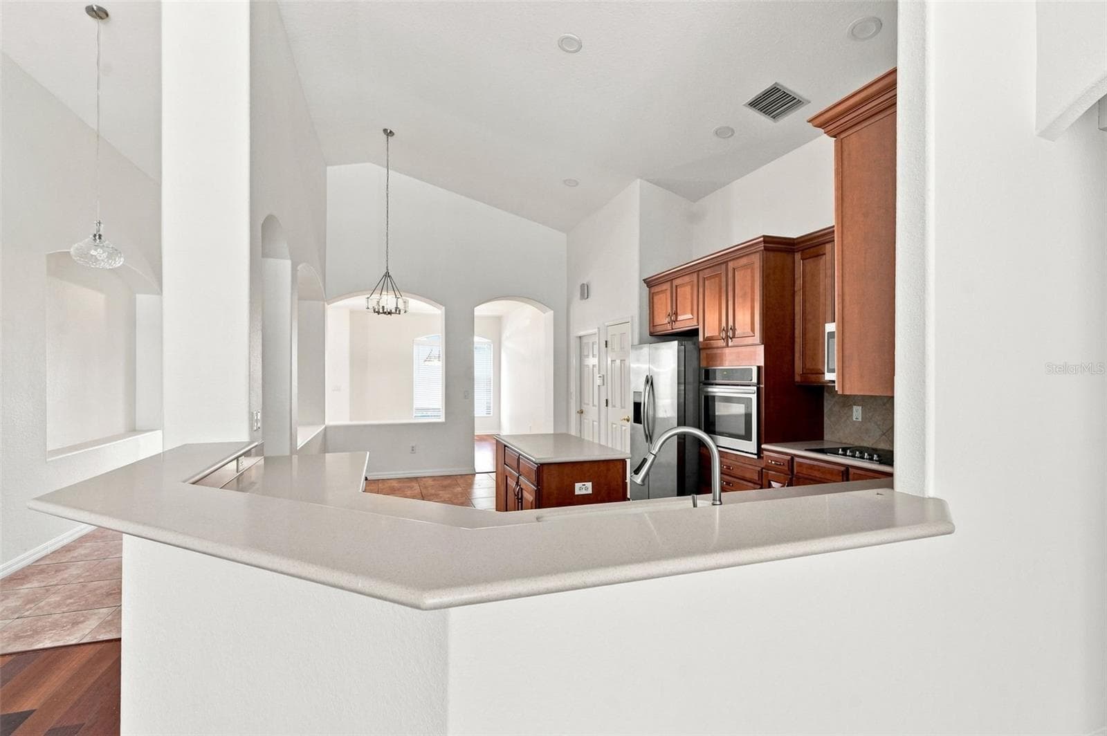 Single Family Residence at 27417 SILVER THATCH DR, WESLEY CHAPEL, photo 15 of 86