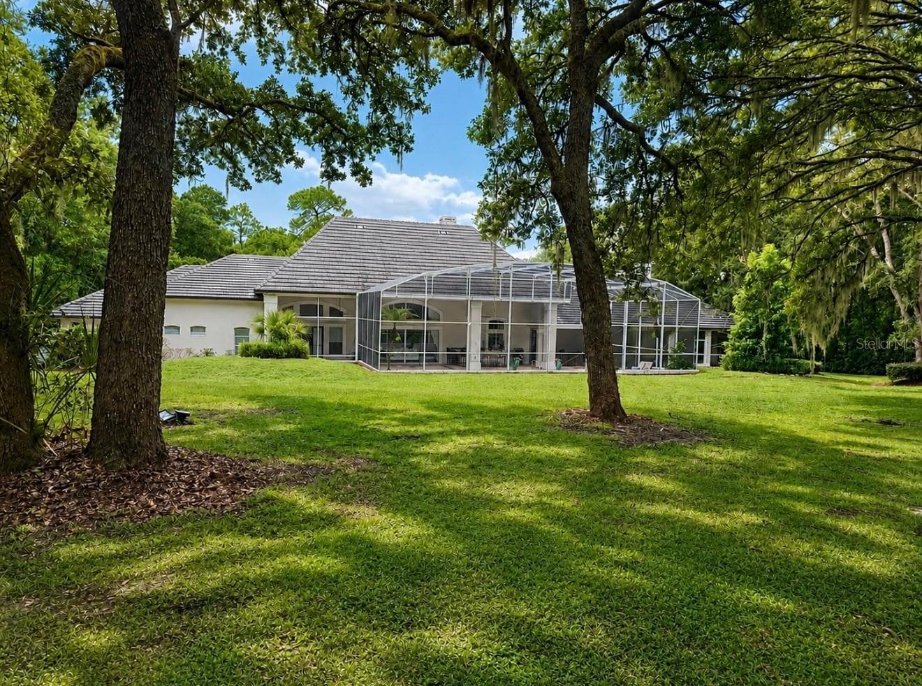 Single Family Residence at 950 SWEETWATER CLUB BLVD, LONGWOOD, photo 15 of 75