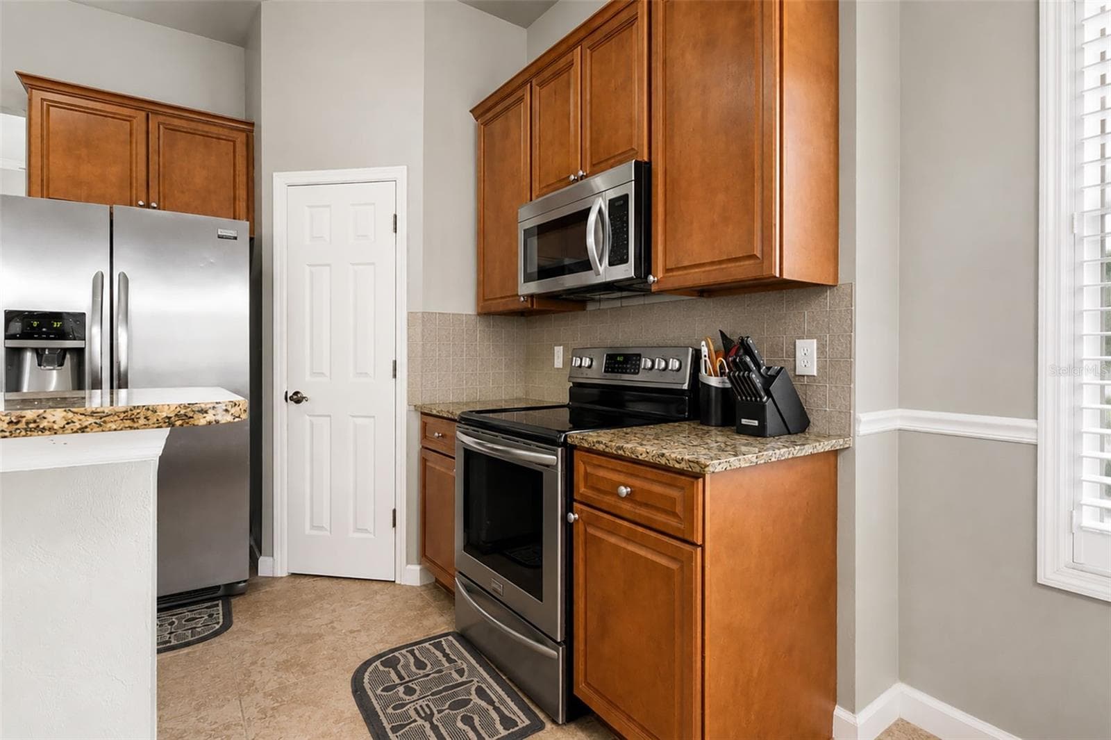 Single Family Residence at 14274 NW 9TH RD, NEWBERRY, photo 11 of 48