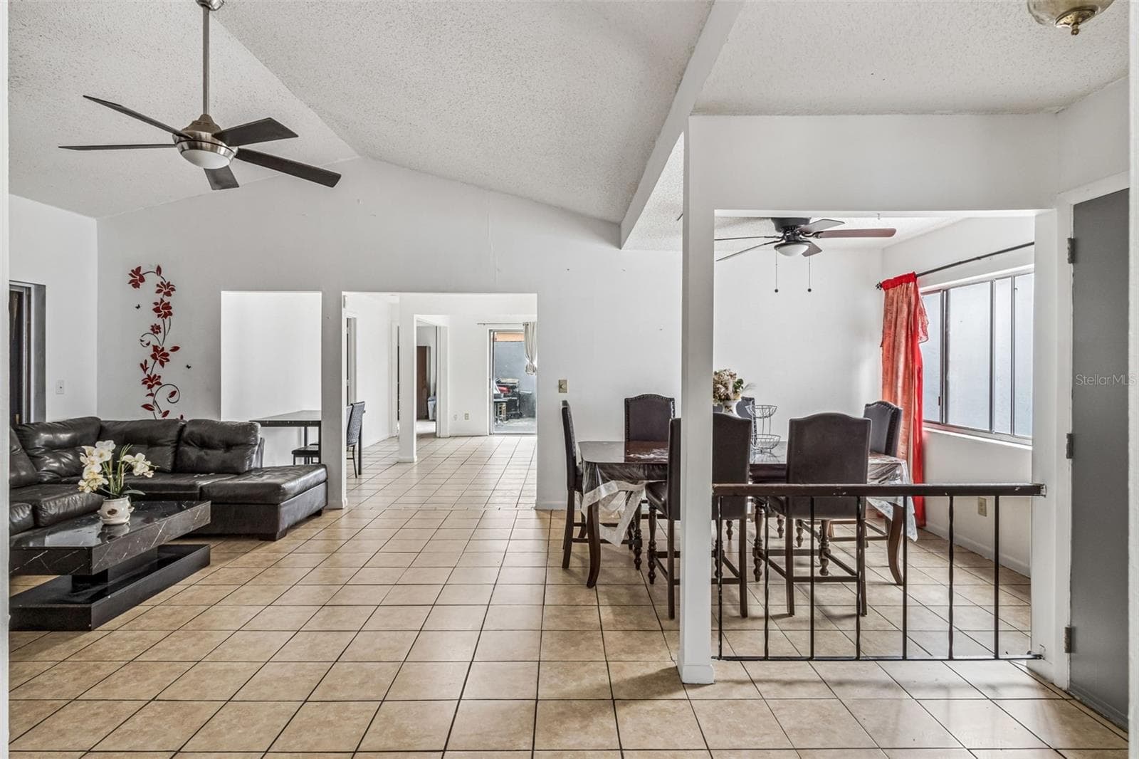 Single Family Residence at 271 MARIPOSA, WINTER HAVEN, photo 3 of 20