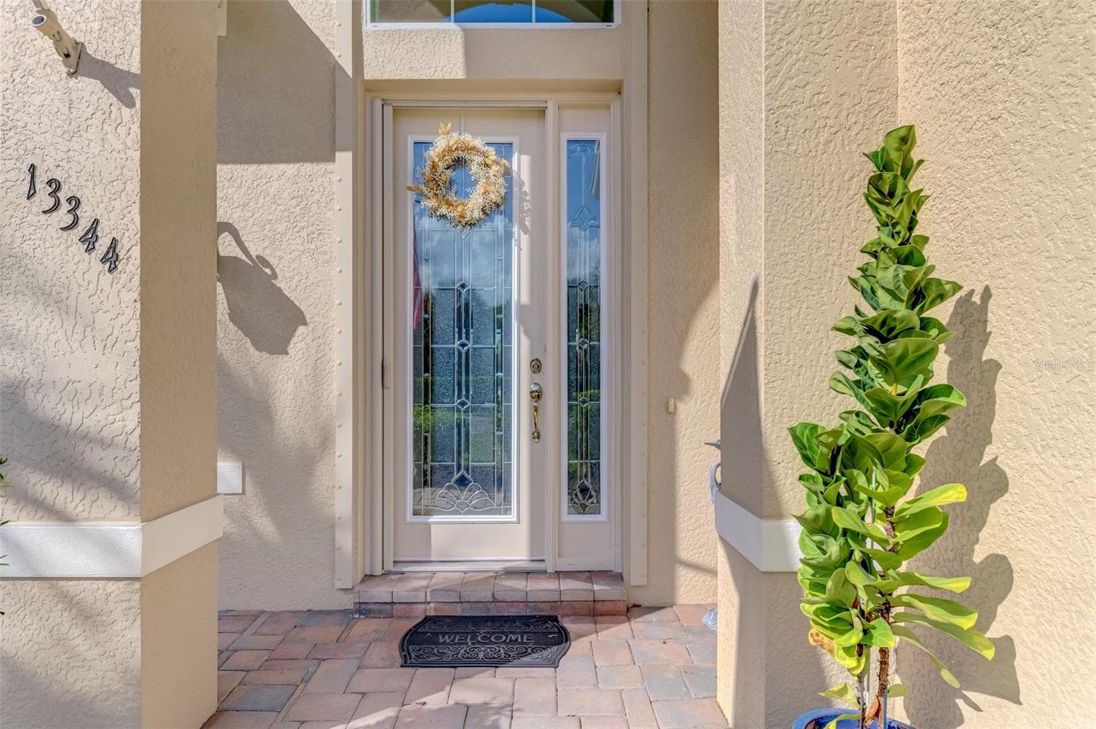 Single Family Residence at 13344 CREEKSIDE LN, PORT CHARLOTTE, photo 4 of 67