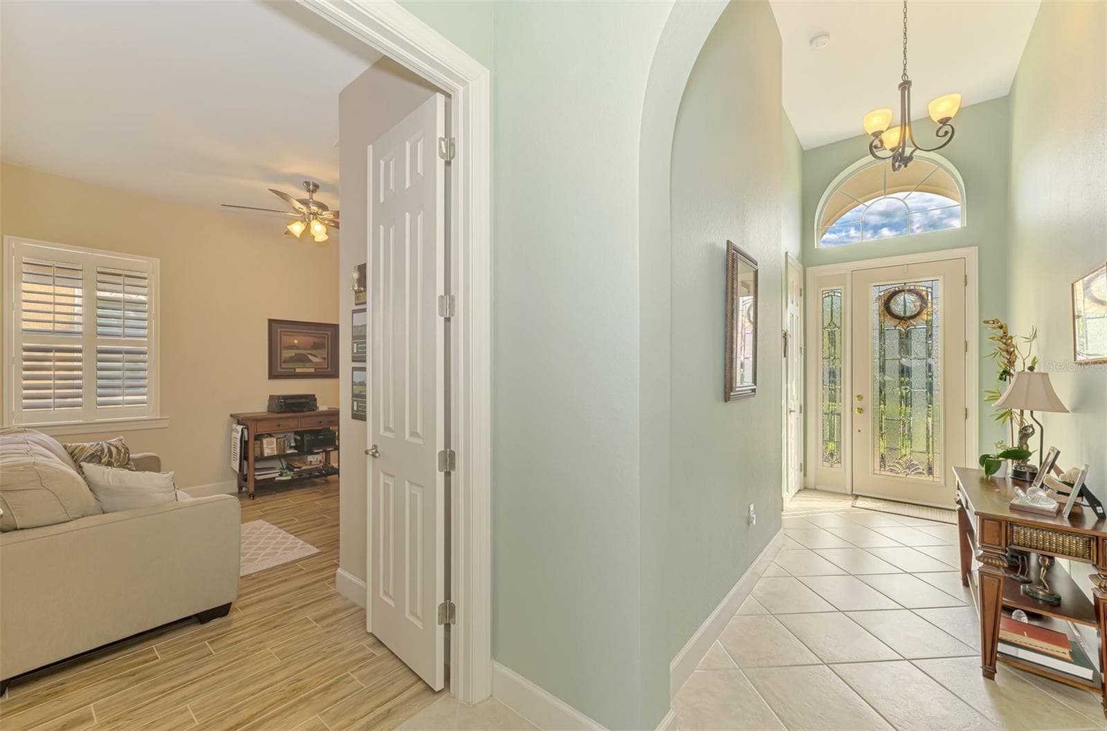Single Family Residence at 13344 CREEKSIDE LN, PORT CHARLOTTE, photo 6 of 67