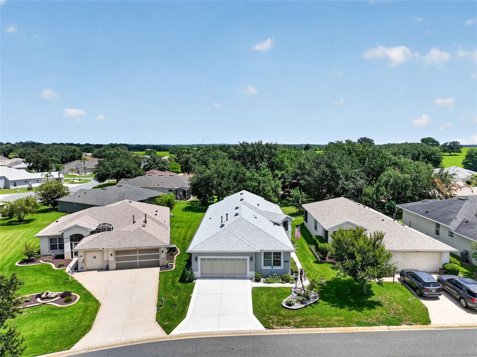 Single Family Residence at 20512 QUEEN ALEXANDRA DR, LEESBURG, photo 9 of 70