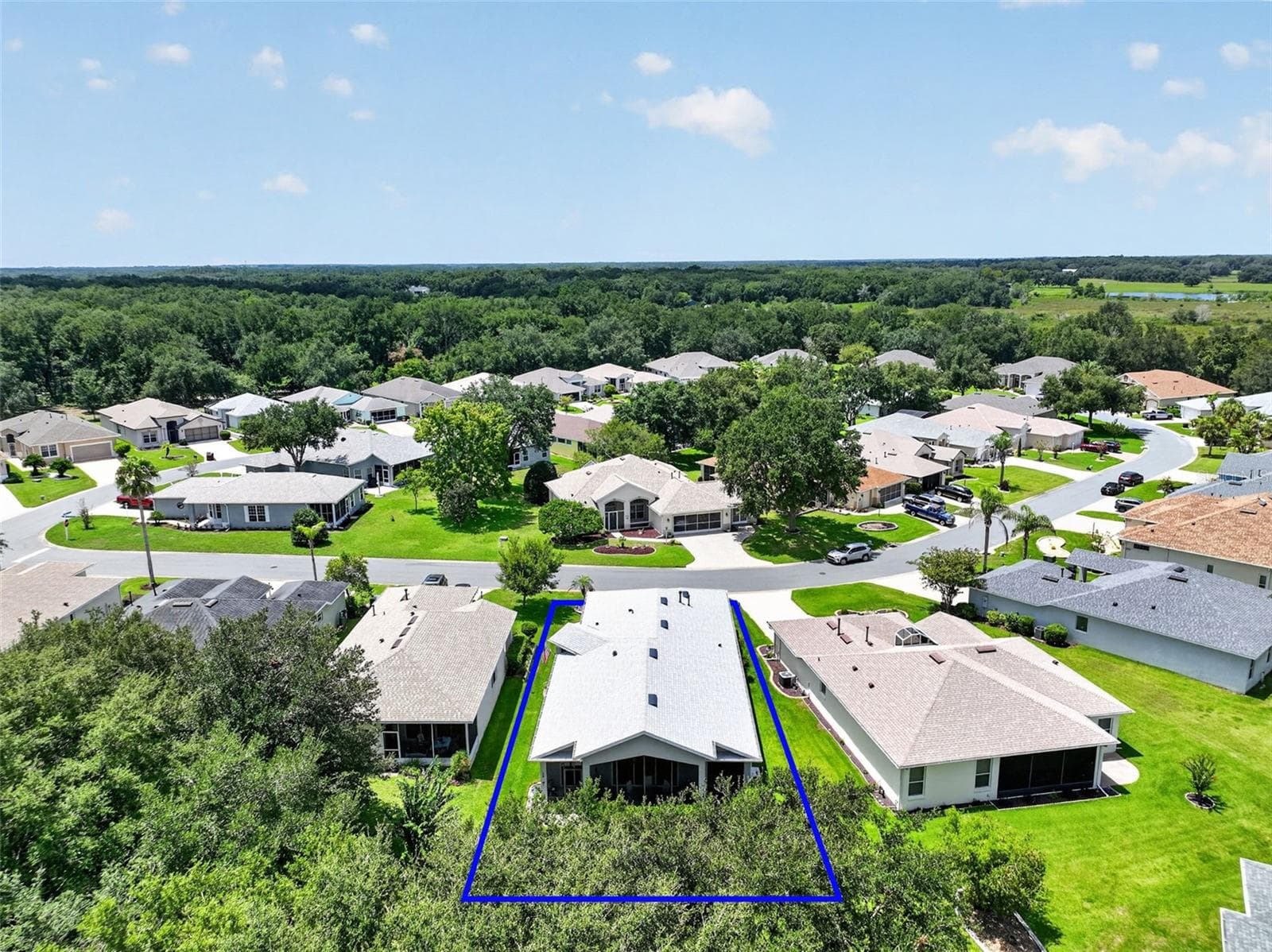 Single Family Residence at 20512 QUEEN ALEXANDRA DR, LEESBURG, photo 11 of 70