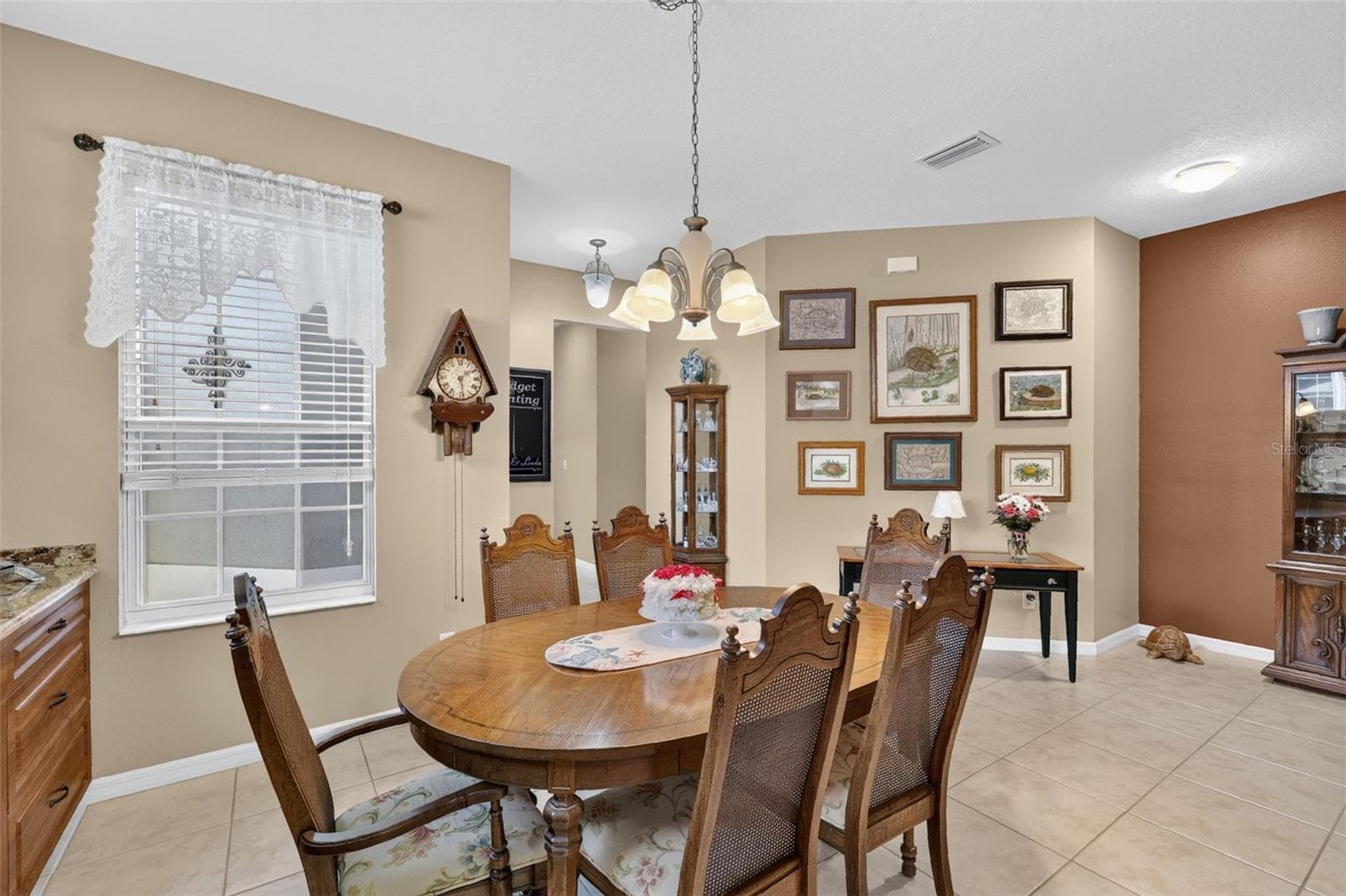 Single Family Residence at 20512 QUEEN ALEXANDRA DR, LEESBURG, photo 15 of 70