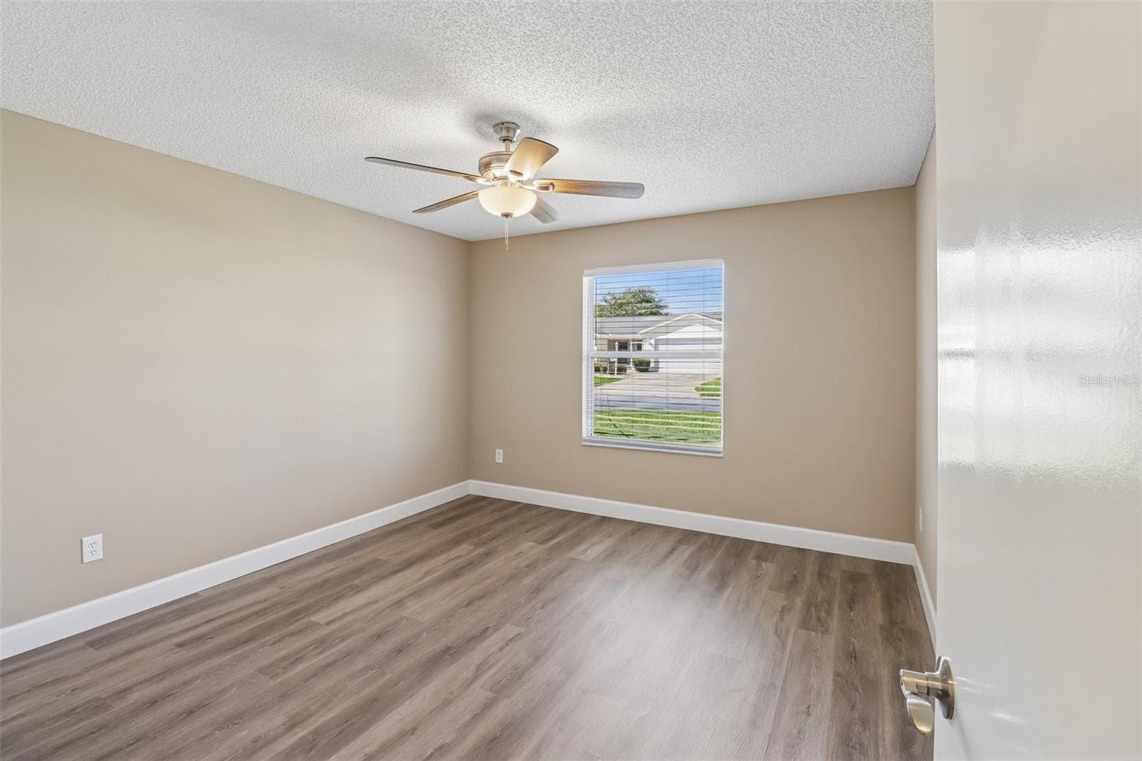 Single Family Residence at 2609 PRIVADA DR, THE VILLAGES, photo 14 of 30
