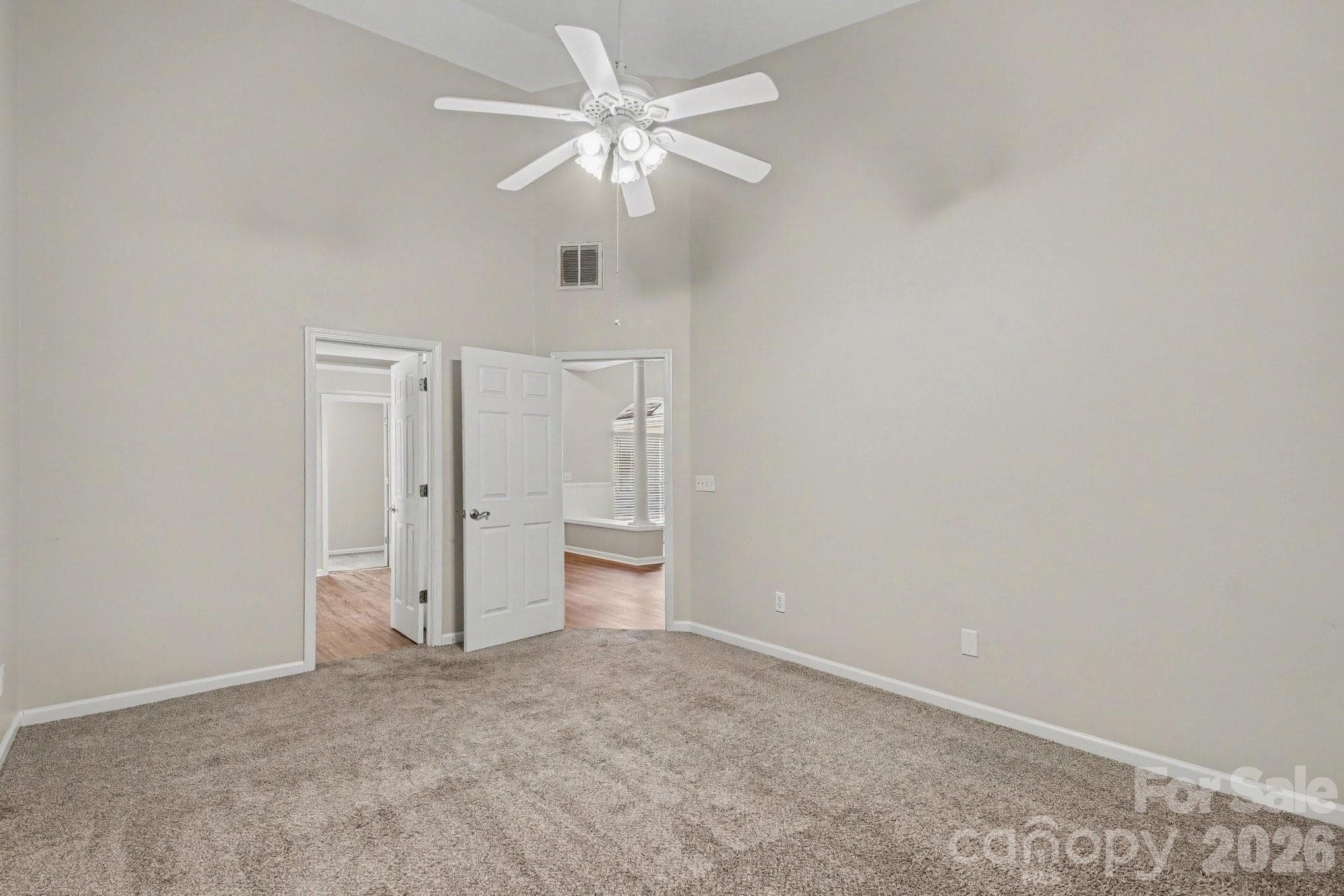 Single Family Residence at 16130 Amber Field Drive, Huntersville, photo 13 of 25